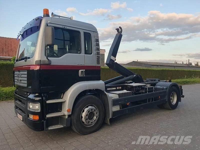 MAN TG 310 A Hook lift trucks