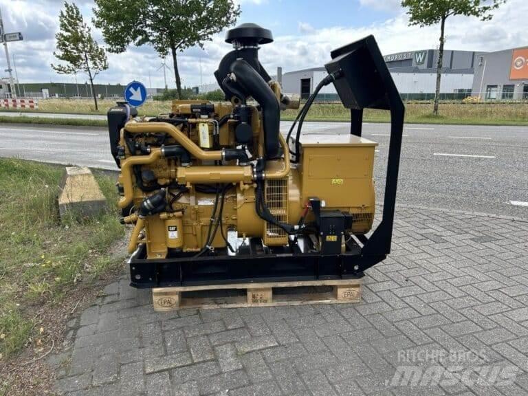 CAT C4.4 Marine auxiliary engines
