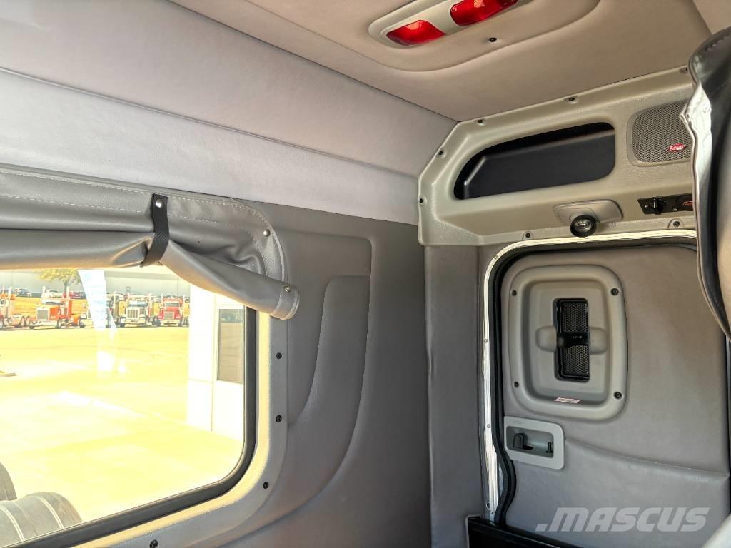 Peterbilt 389 Tractor Units