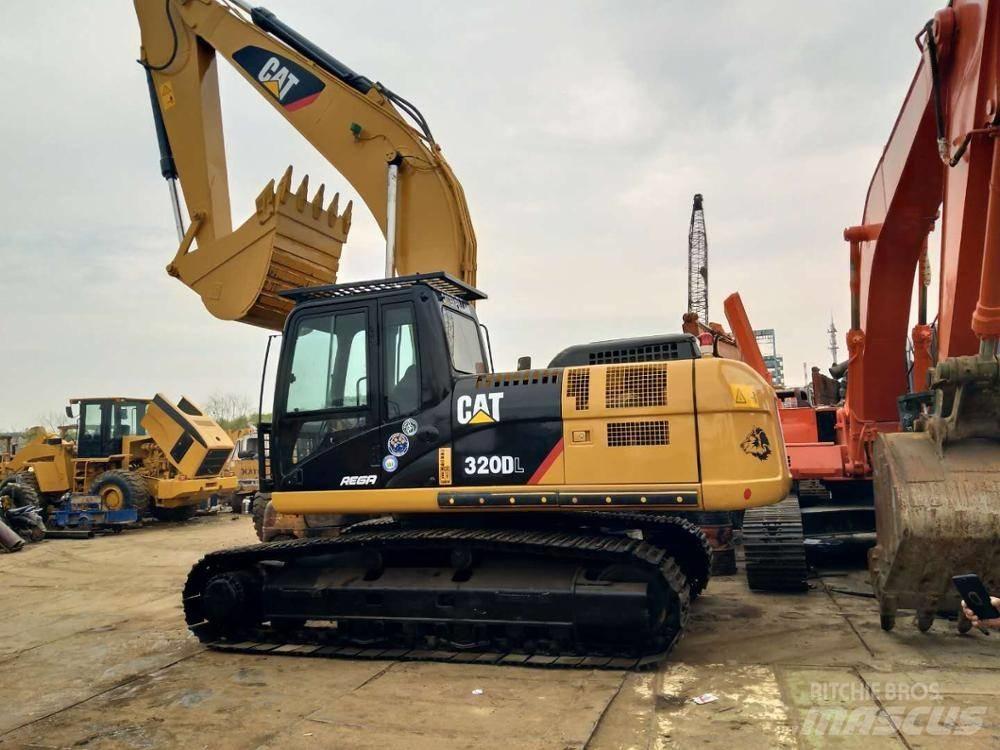 CAT 320  D Crawler excavators