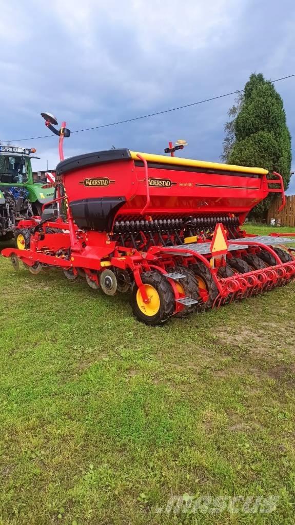 Väderstad Rapid400C Drills