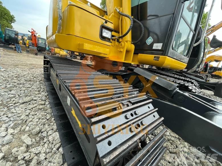 Komatsu PC 70 Midi excavators  7t - 12t