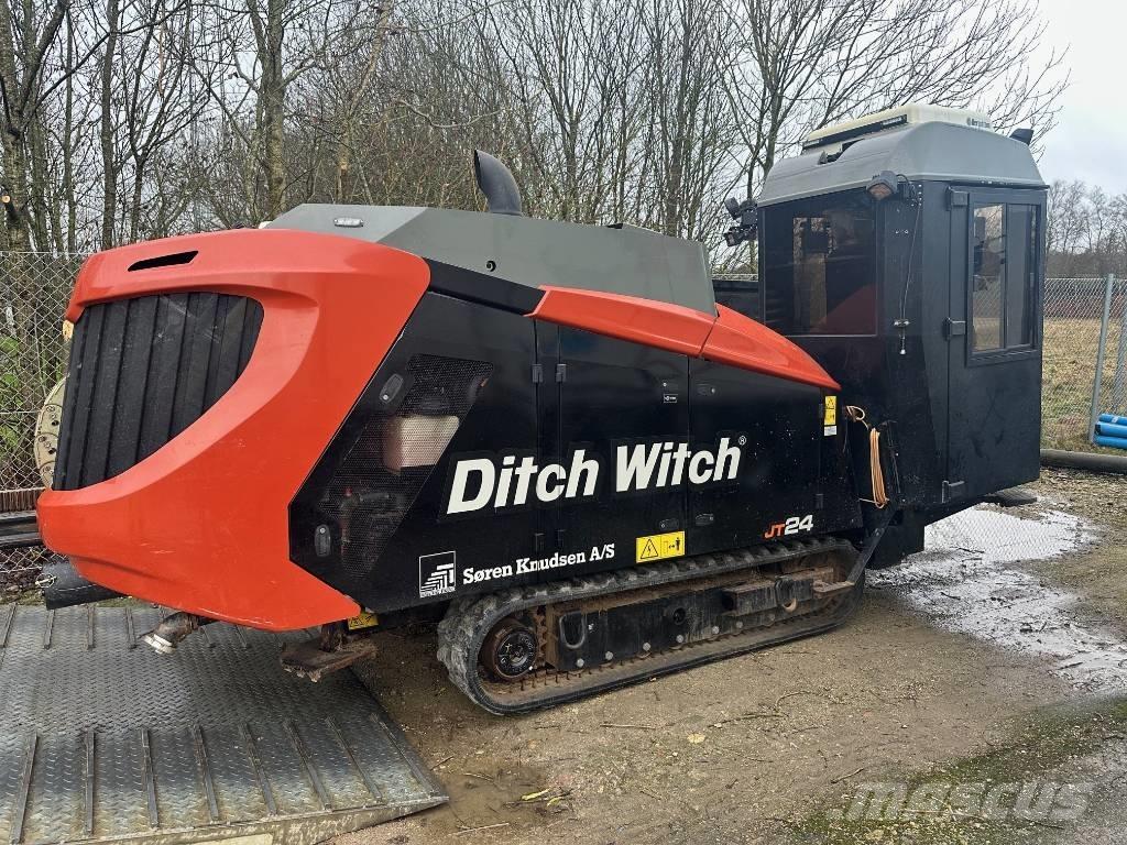 Ditch Witch JT 24 Horizontal Directional Drilling Equipment