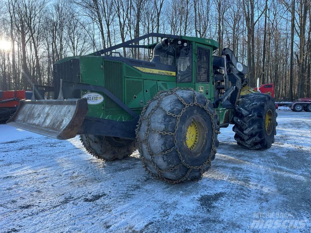 John Deere 948L Skidders