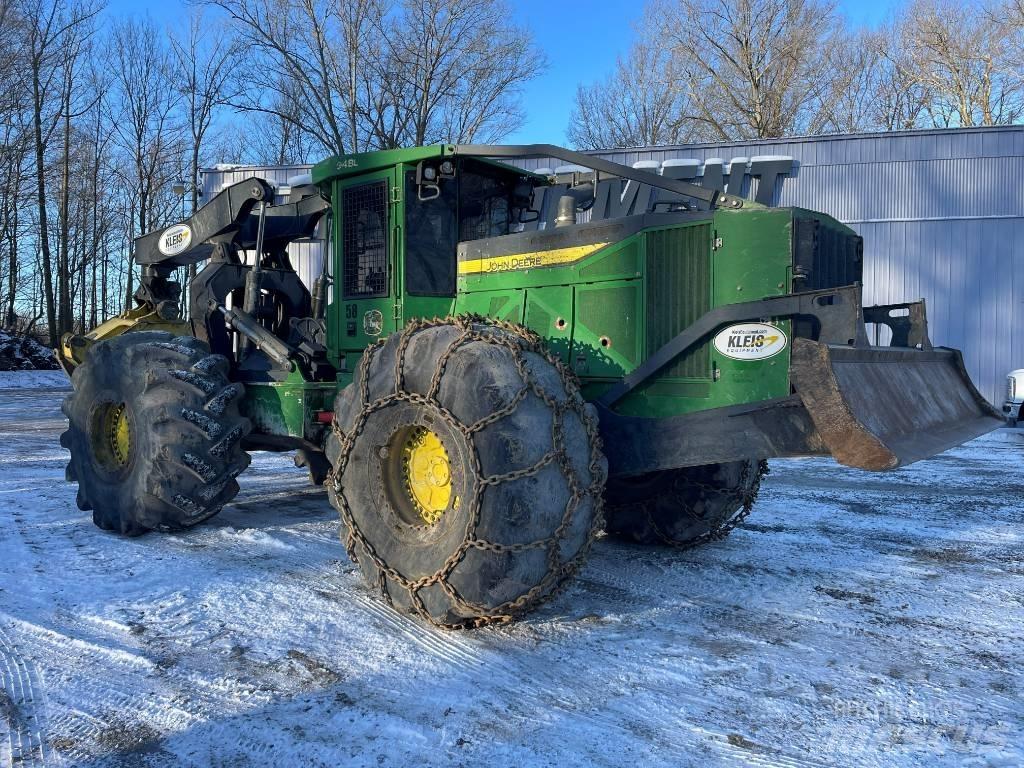 John Deere 948L Skidders