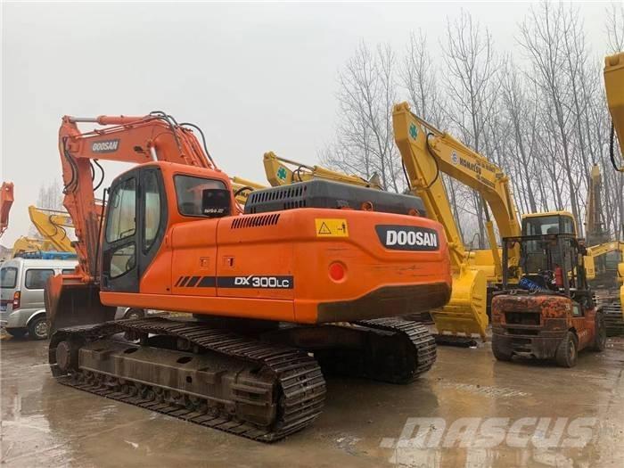 Doosan dx300 Crawler excavators