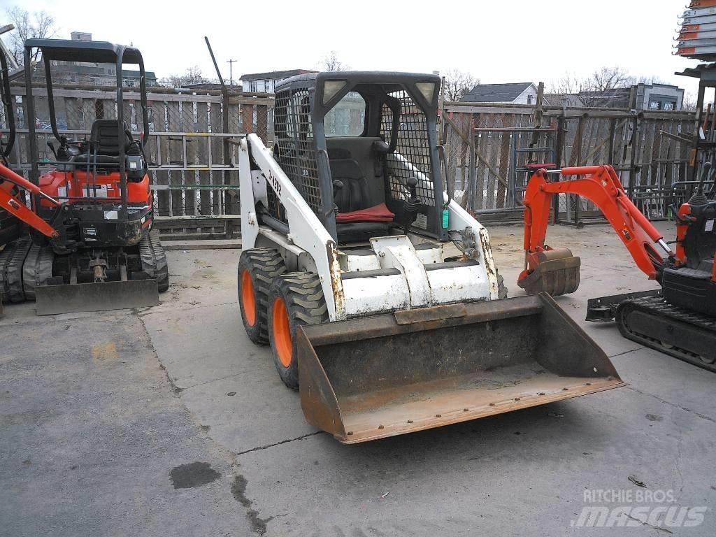Bobcat S 130 Skid steer loaders