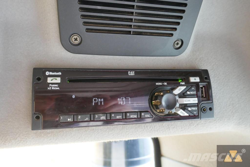 CAT 325F LCR Crawler excavators