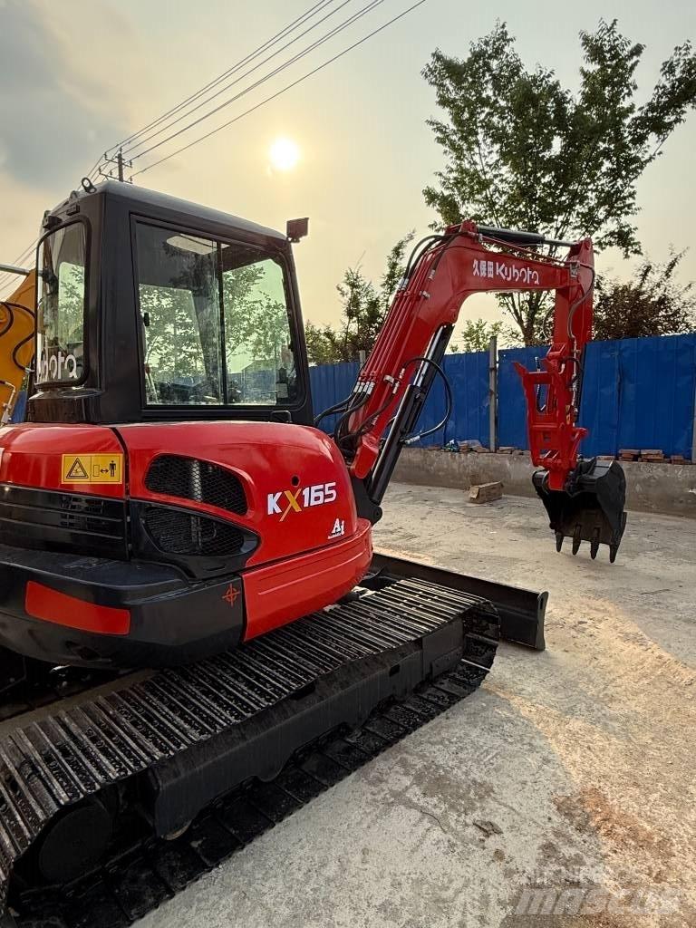 Kubota KX 165 Crawler excavators