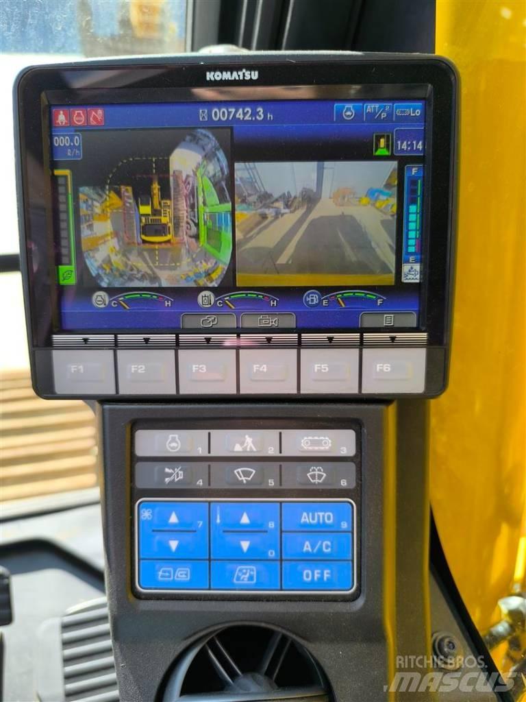 Komatsu PC 170 LC-11 Crawler excavators