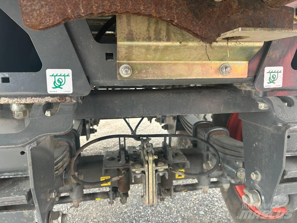 CLAAS Cargos 8500 Self loading trailers