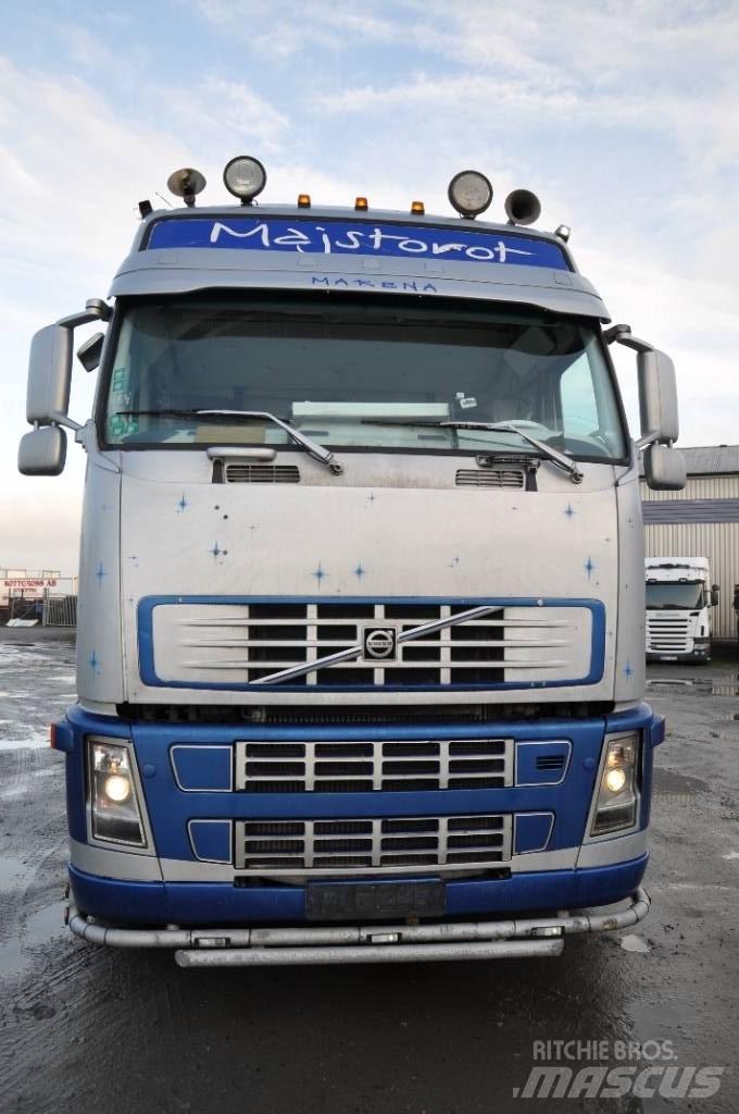Volvo FH12 460 4X2 Tractor Units