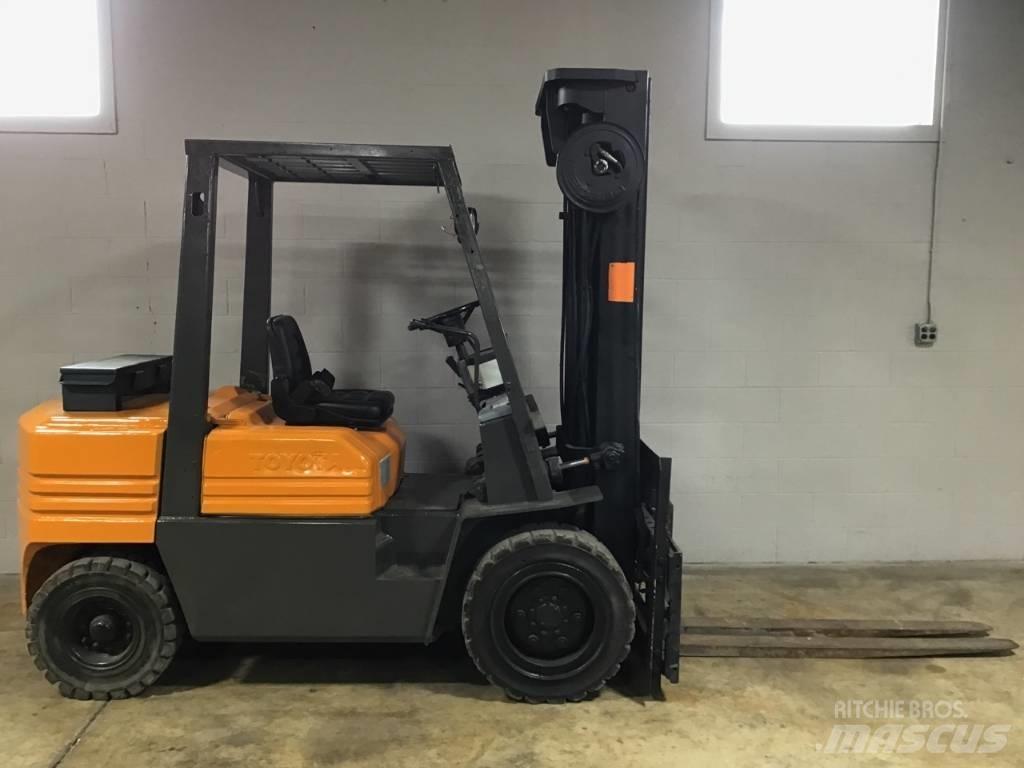 Toyota 02-5 FD 30 Forklift trucks - others
