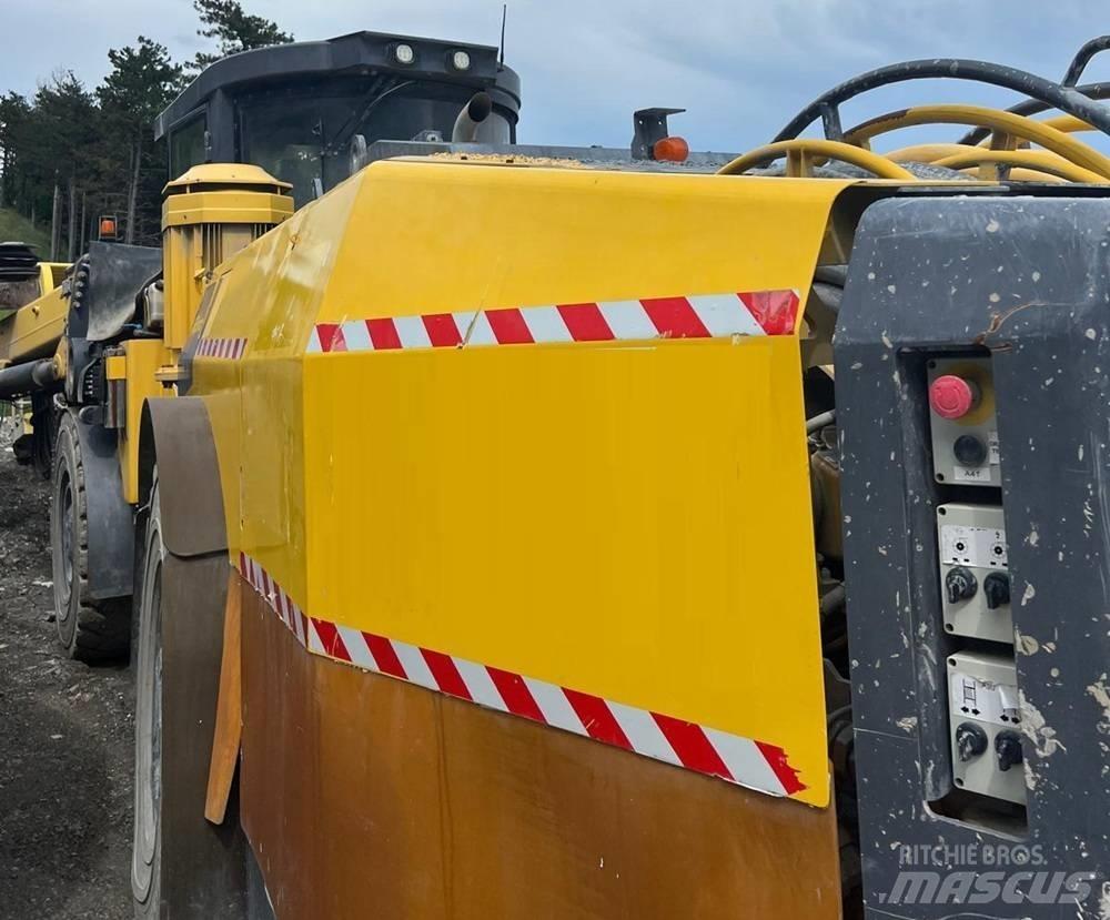 Epiroc E2C Tunneling and underground mining drills