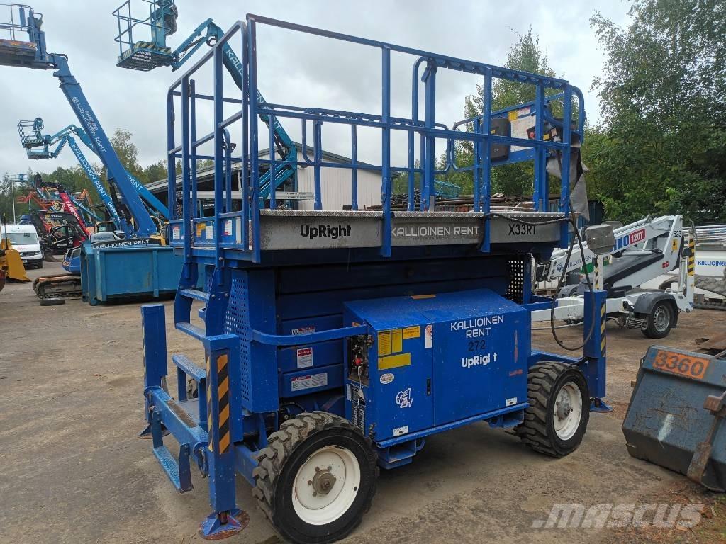 UpRight X33RT Scissor lifts