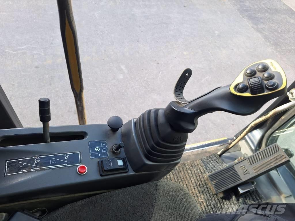 CAT M316C Wheeled excavators