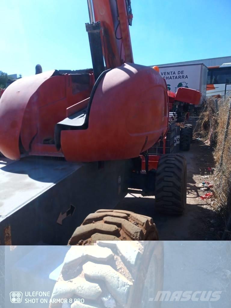 JLG 660 SJ Telescopic boom lifts