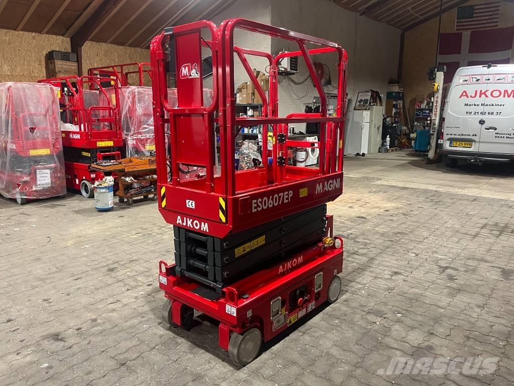 Magni ES 0607 DC Scissor lifts