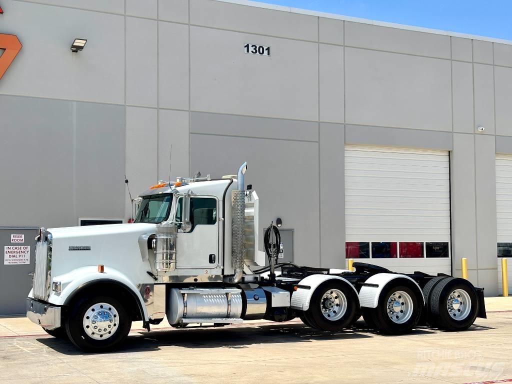 Kenworth W 900 Tractor Units