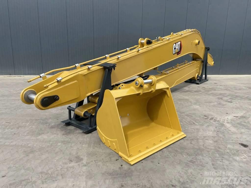 CAT 320 NG 18m Set Backhoes