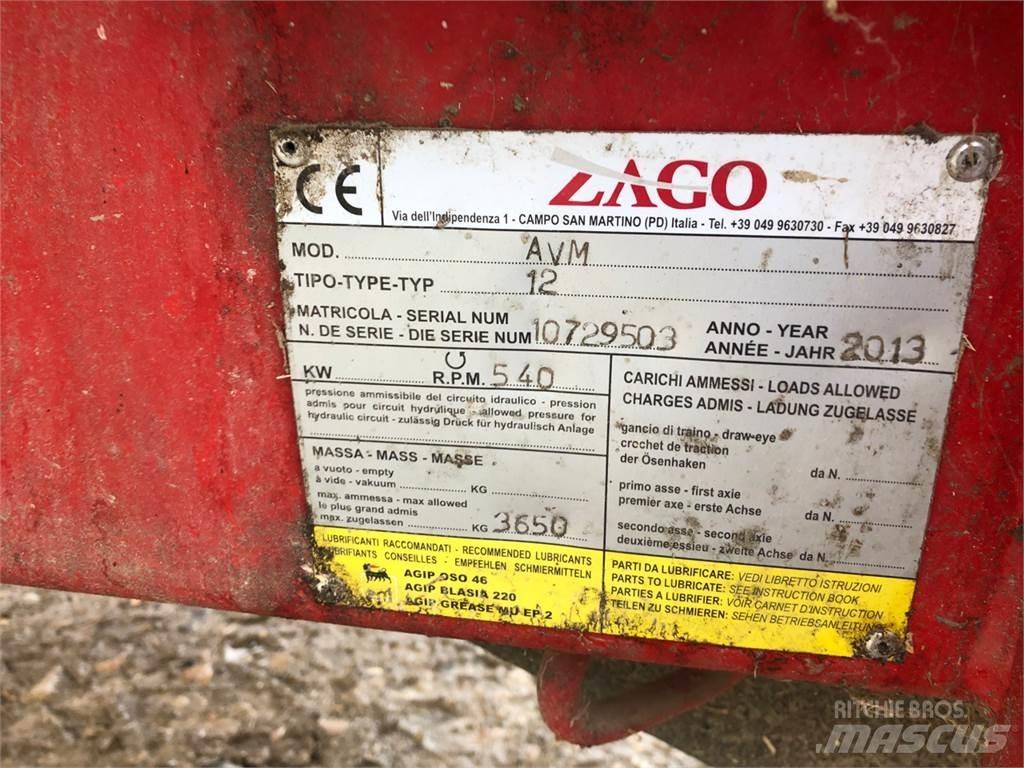 Vicon AVM 12 Feeders