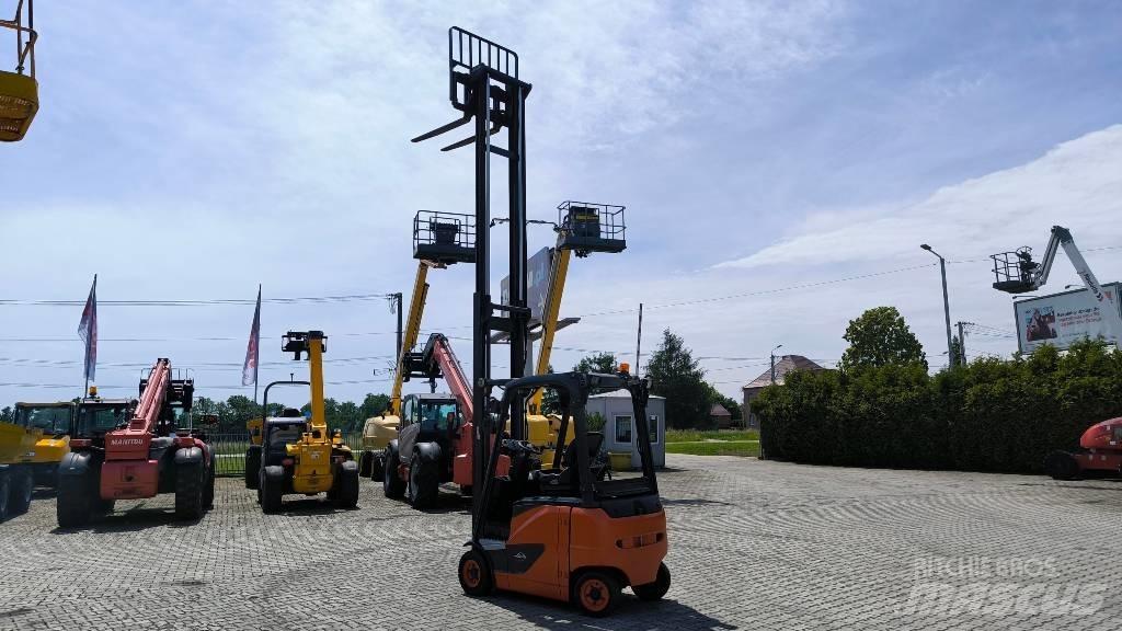 Linde E16-02 Electric forklift trucks