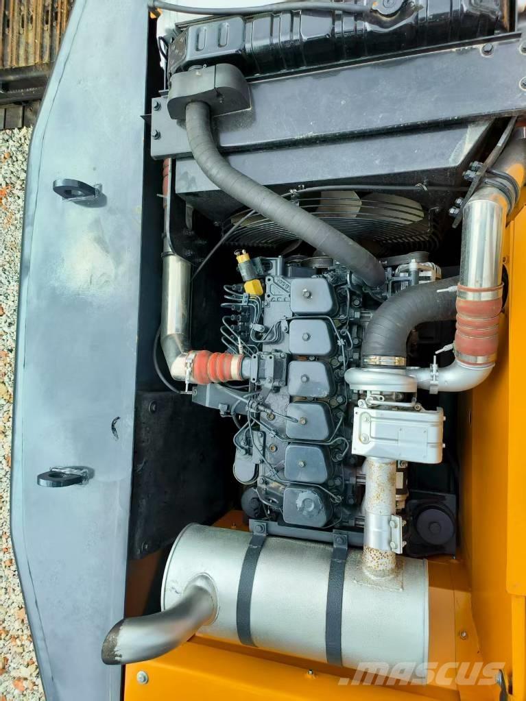 Hyundai HX220HD Midi excavators  7t - 12t