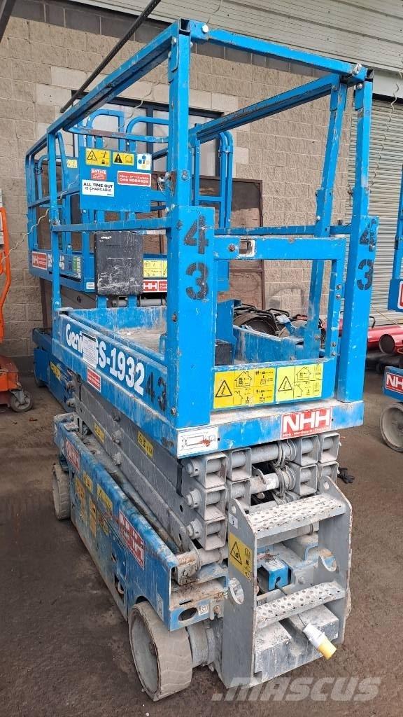 Genie GS 1932 Scissor lifts