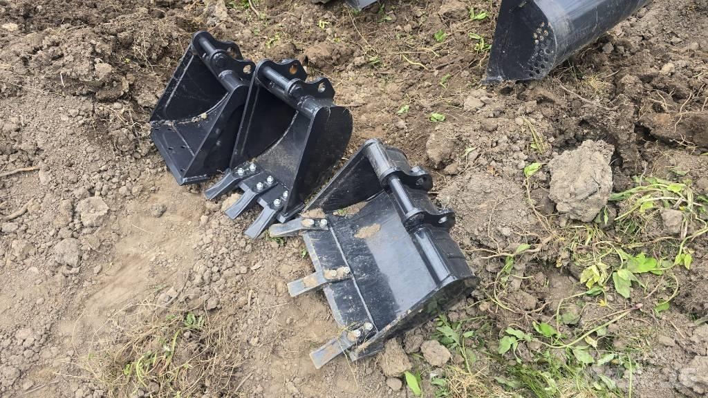 Minigrävmaskin 800kg Mini excavators < 7t (Mini diggers)