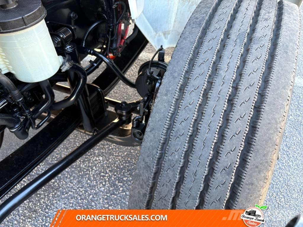 International MV607 Box body trucks