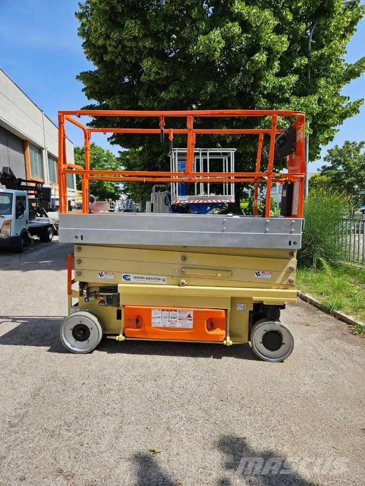 JLG 2630 ES Scissor lifts