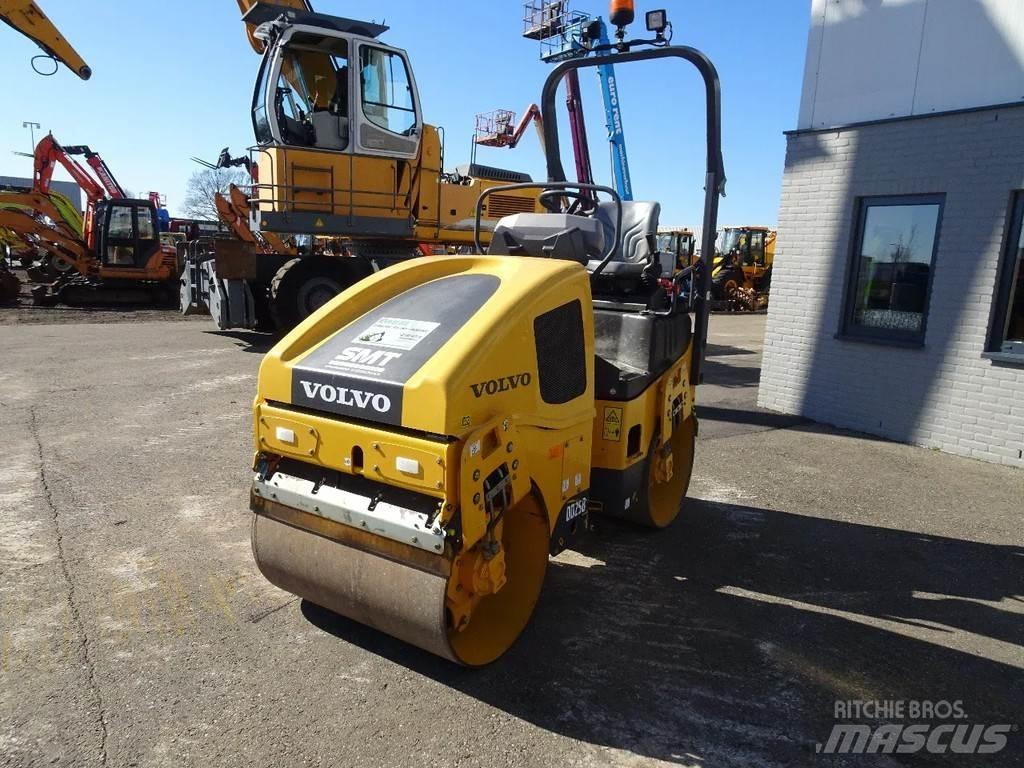 Volvo DD25B Twin drum rollers
