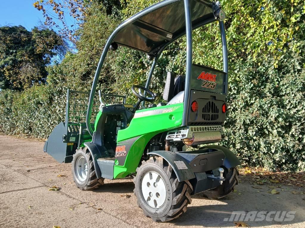 Avant 225 Multi purpose loaders
