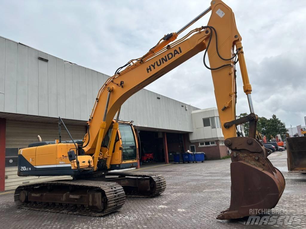 Hyundai 210 Crawler excavators