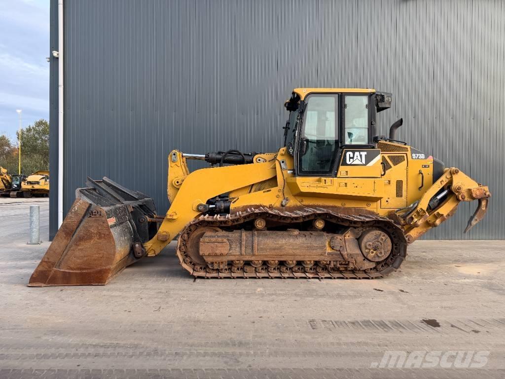 CAT 973D Crawler loaders