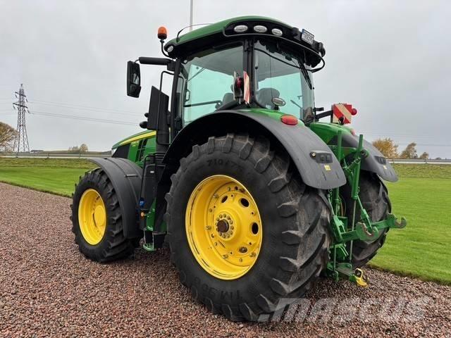 John Deere 7310 R Tractors