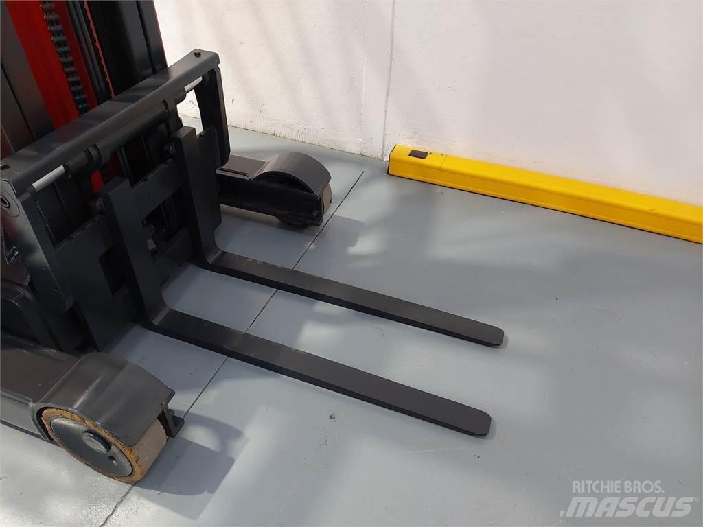 Linde R14HD Reach trucks