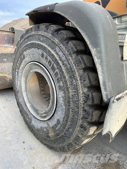 Liebherr 576 X-Power Wheel loaders