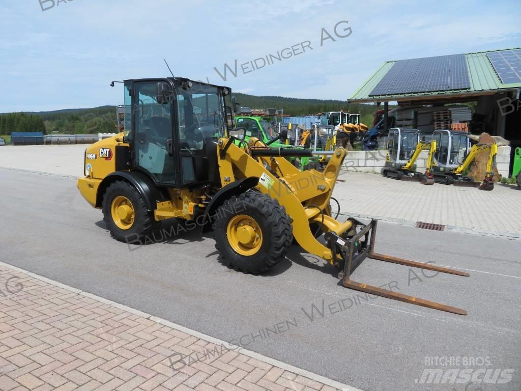 CAT 906M Wheel loaders