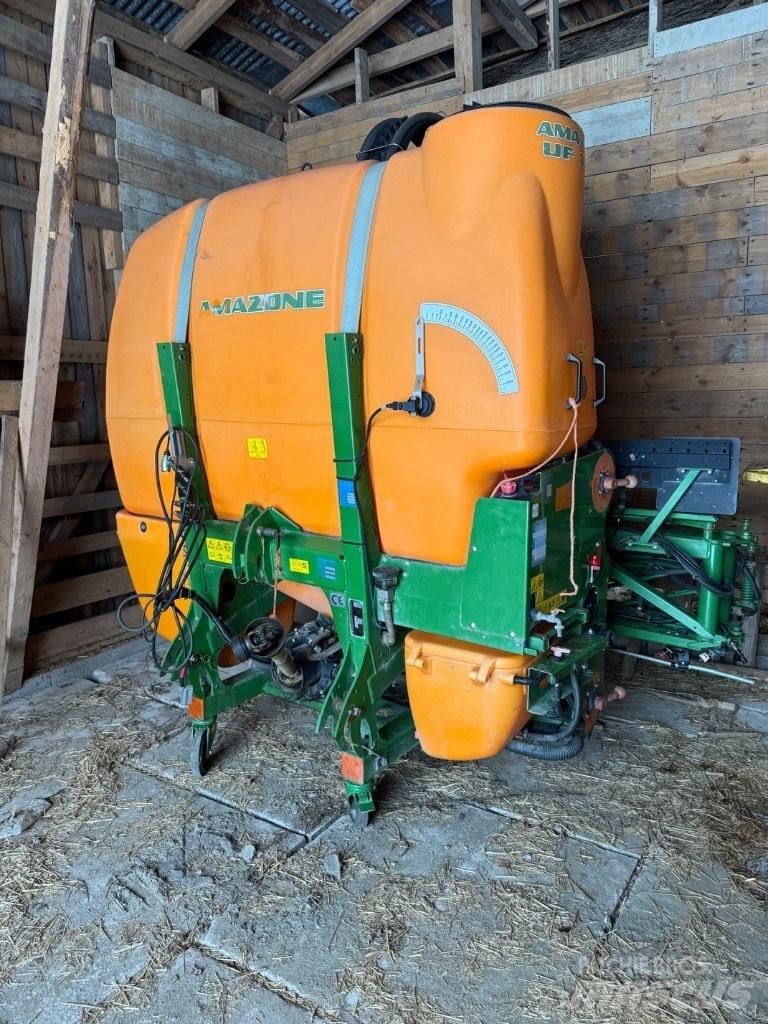 Amazone UF 1801 Mounted sprayers