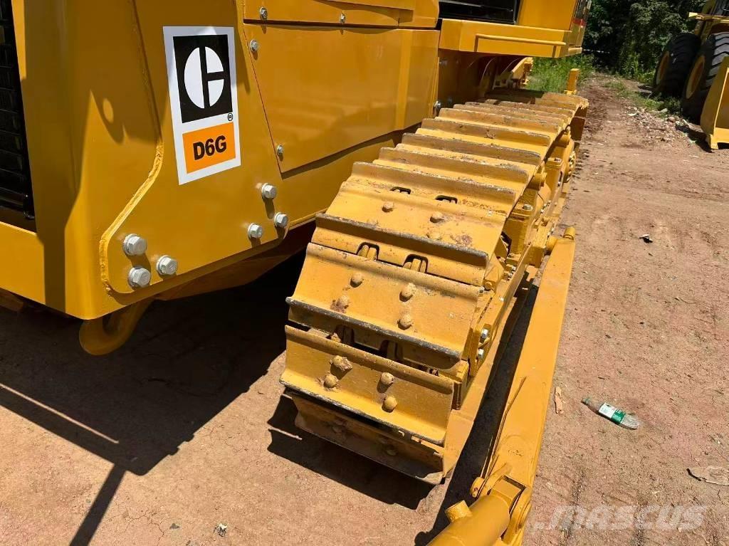 CAT D6G Crawler dozers