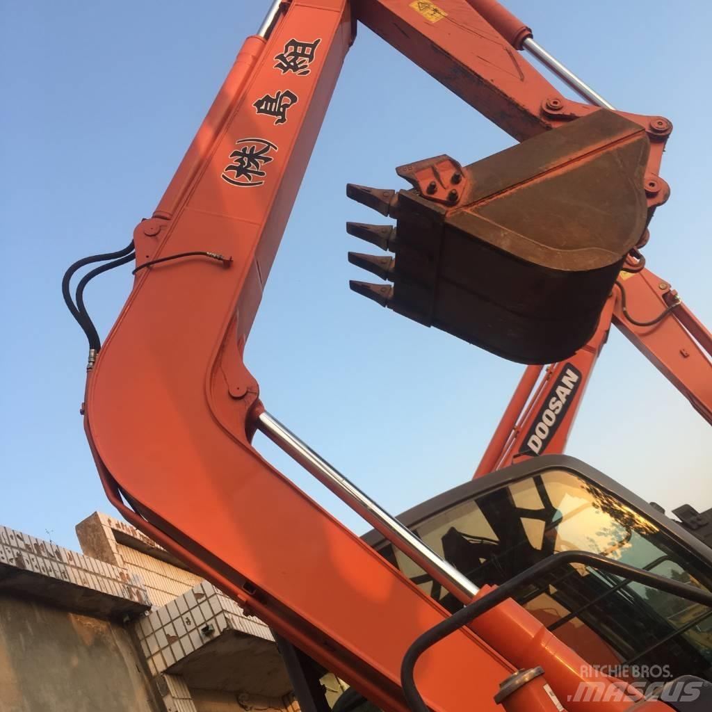 Hitachi ZX 70 Midi excavators  7t - 12t