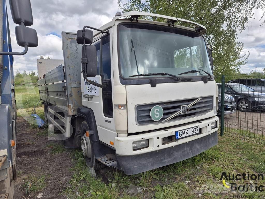 Volvo FL6 Flatbed / Dropside trucks