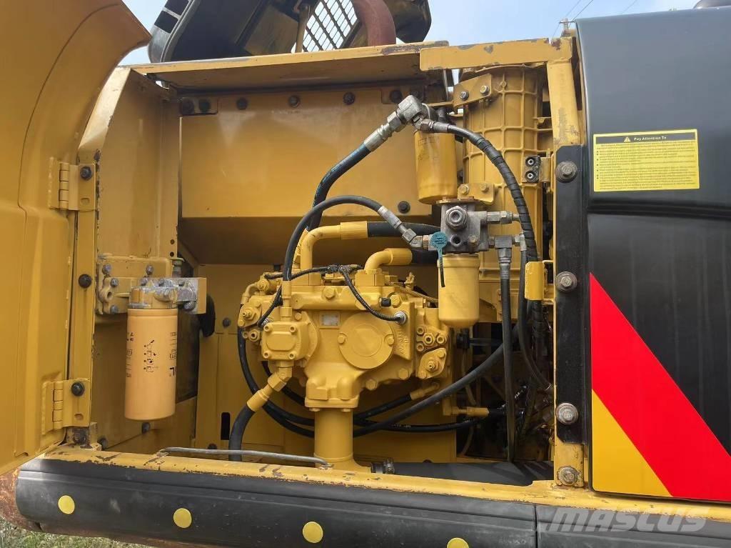 CAT 320d Crawler excavators