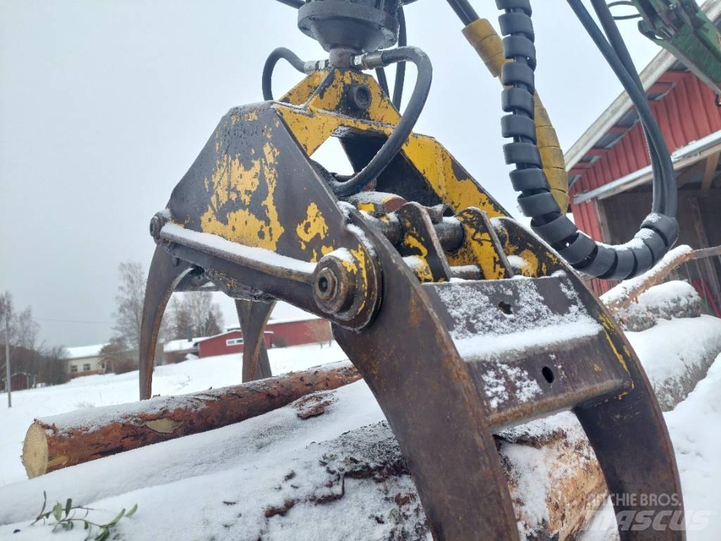 Kronos 2400 Cranes and loaders