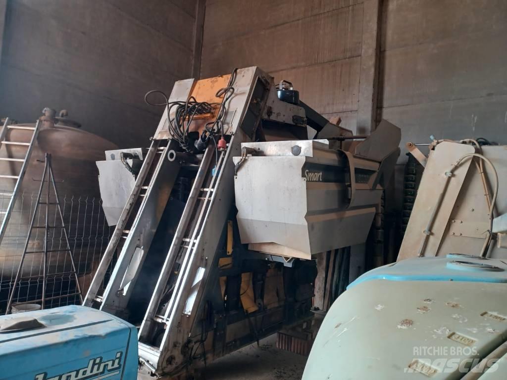Pellenc 8470 Grape harvesting machines