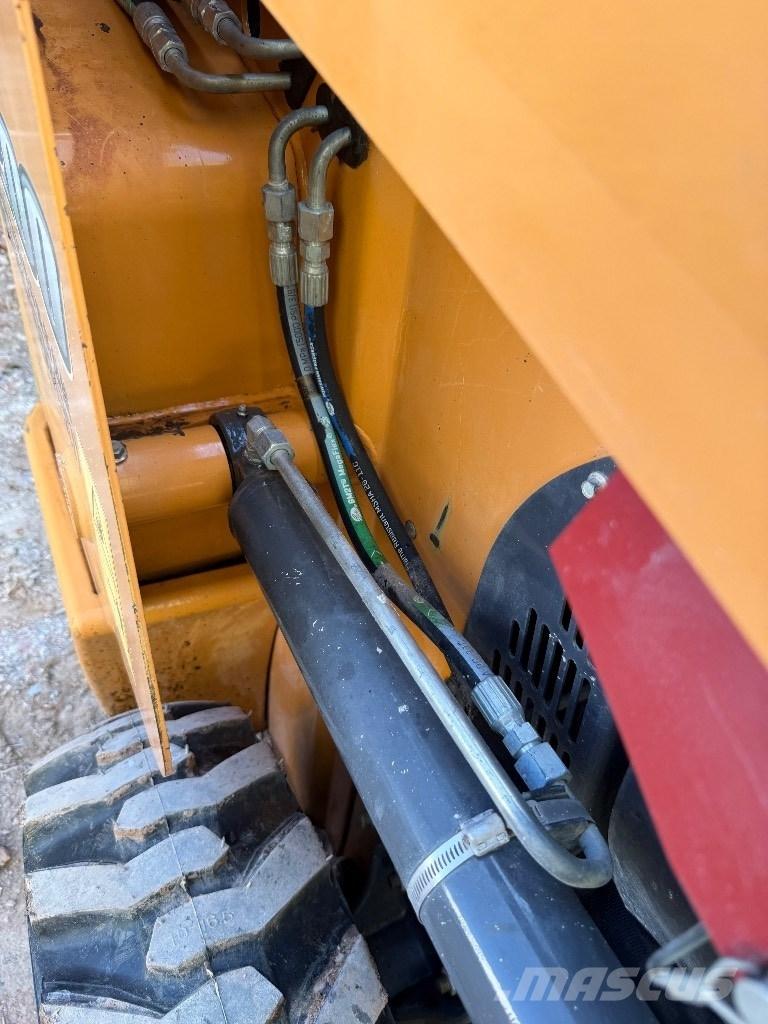 CASE SR 200 Skid steer loaders