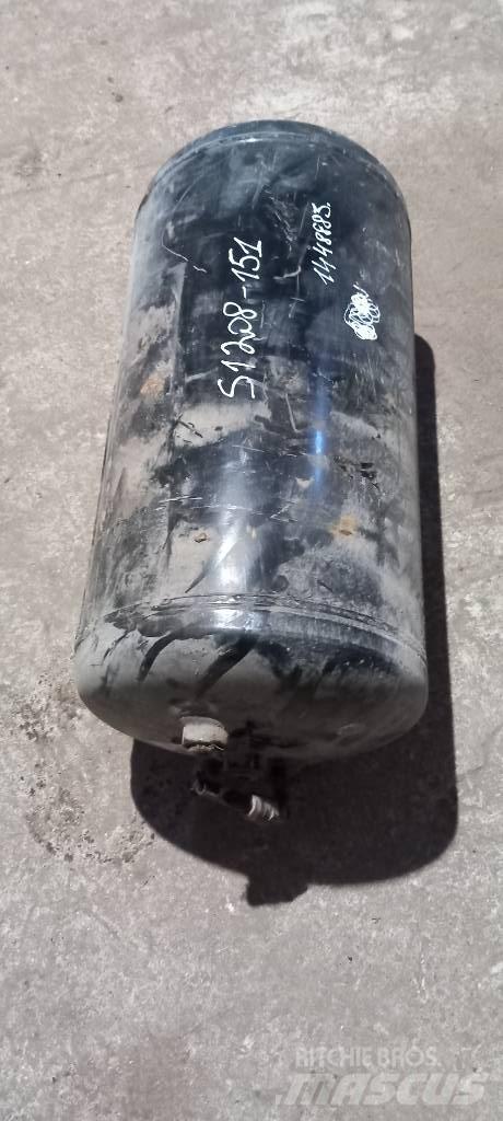 Scania 94 D.   1357950 Brakes