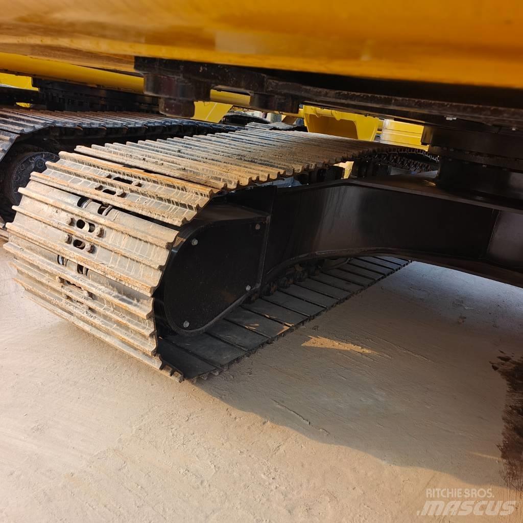 Sany SY 215 C Crawler excavators