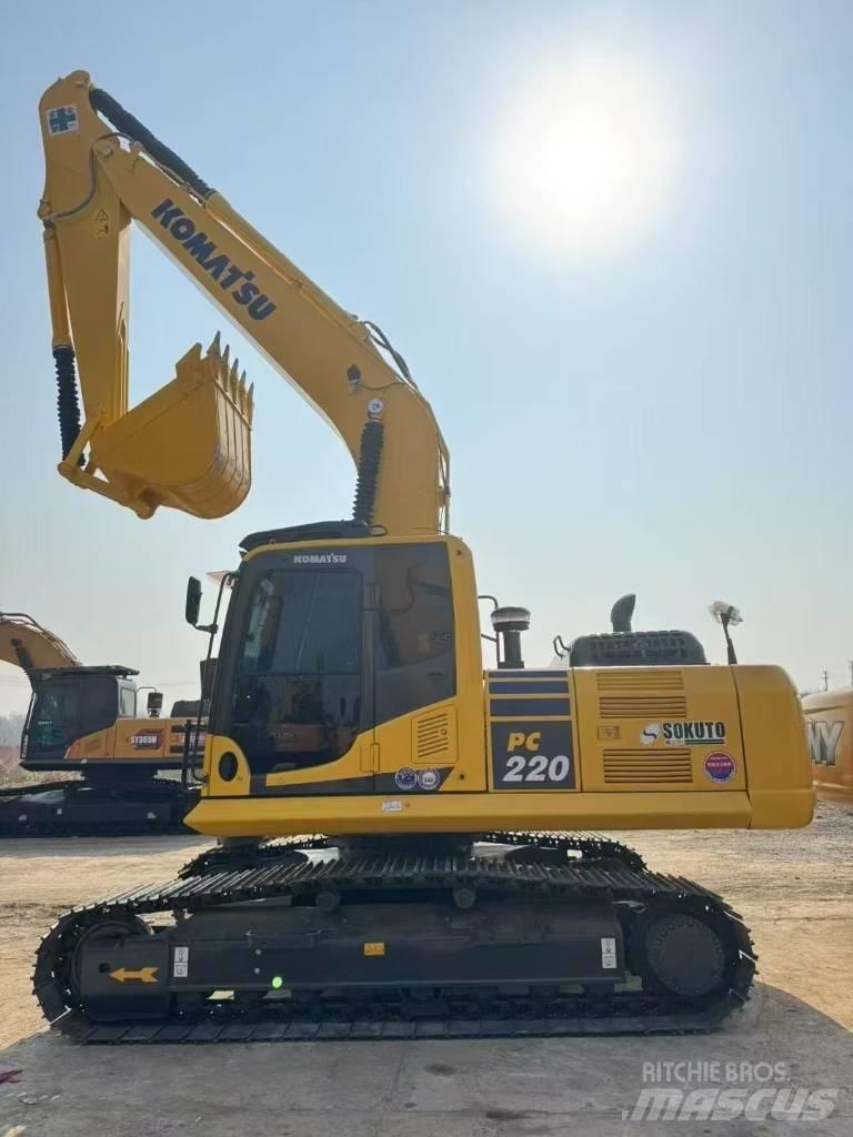 Komatsu 220-8 Crawler excavators